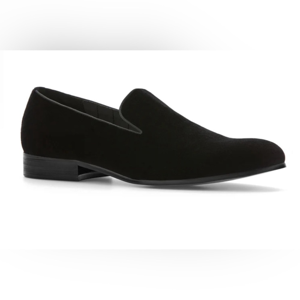 Perry Ellis Velvet Tuxedo Slippers
